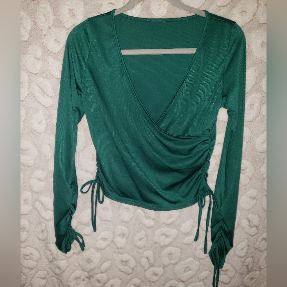 NWOT Shein cropped top